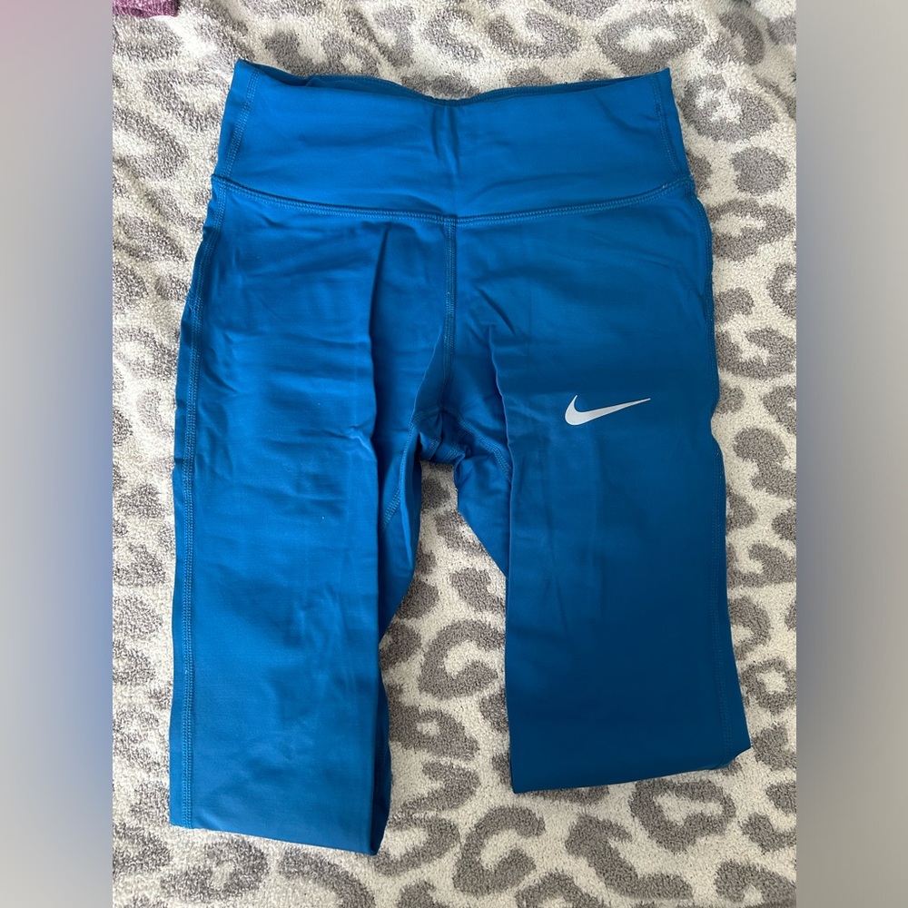 Mike dry - fit leggings size XS